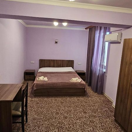 Hotel International Erywań Zewnętrze zdjęcie