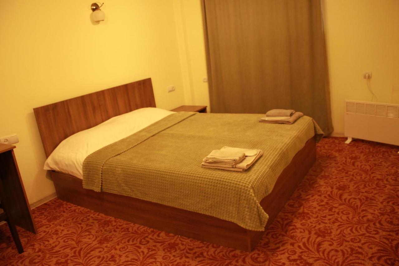 Hotel International Erywań Zewnętrze zdjęcie
