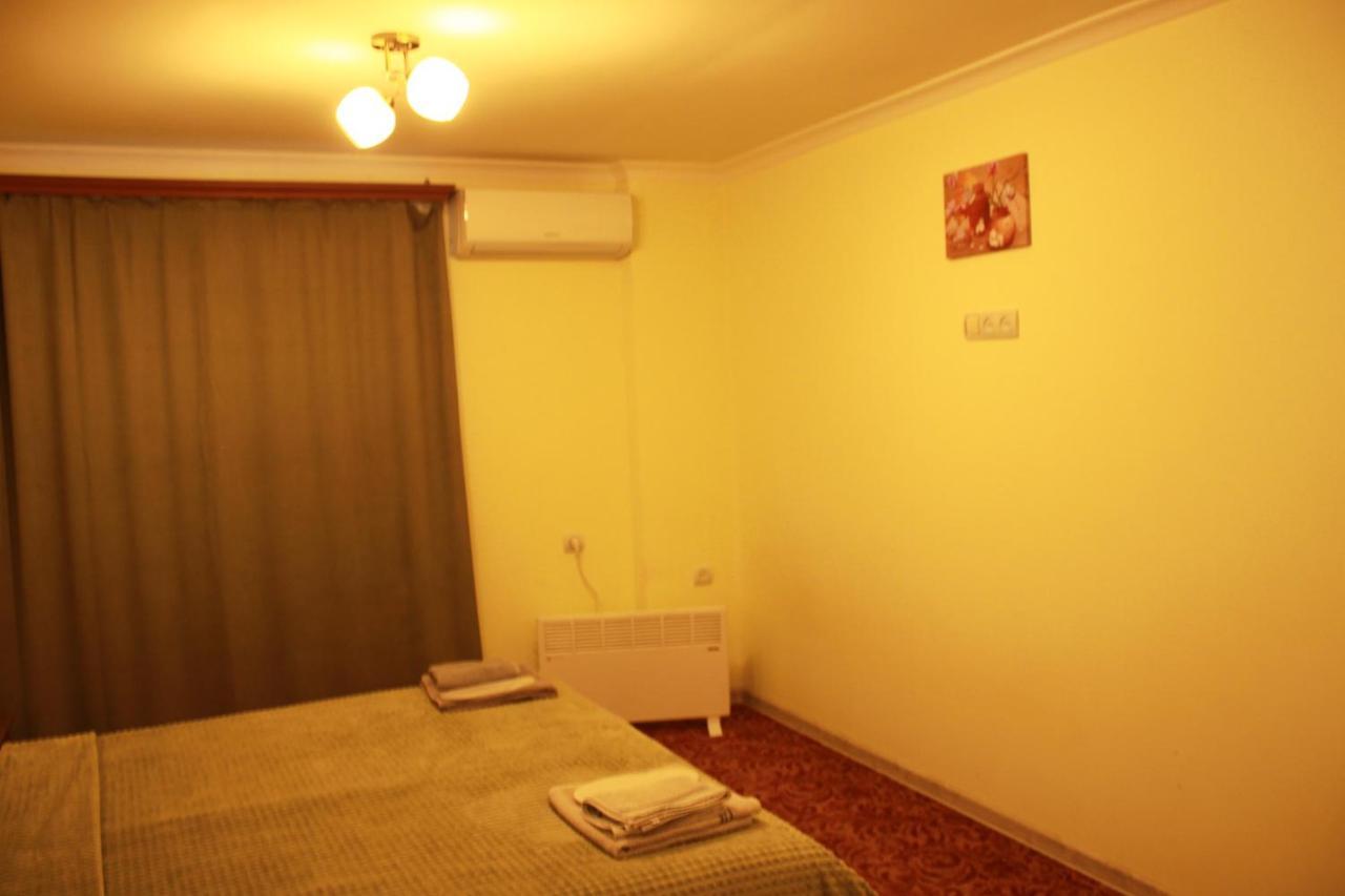 Hotel International Erywań Zewnętrze zdjęcie